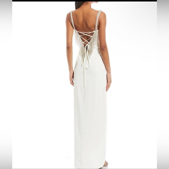 Gianni Bini Sweetheart Neckline Beaded Fringe Front Slit Black Embellished Dress - Picture 3 of 10